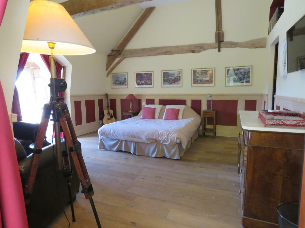 Chateau De Gaubert Bed & Breakfast Terrasson Екстериор снимка